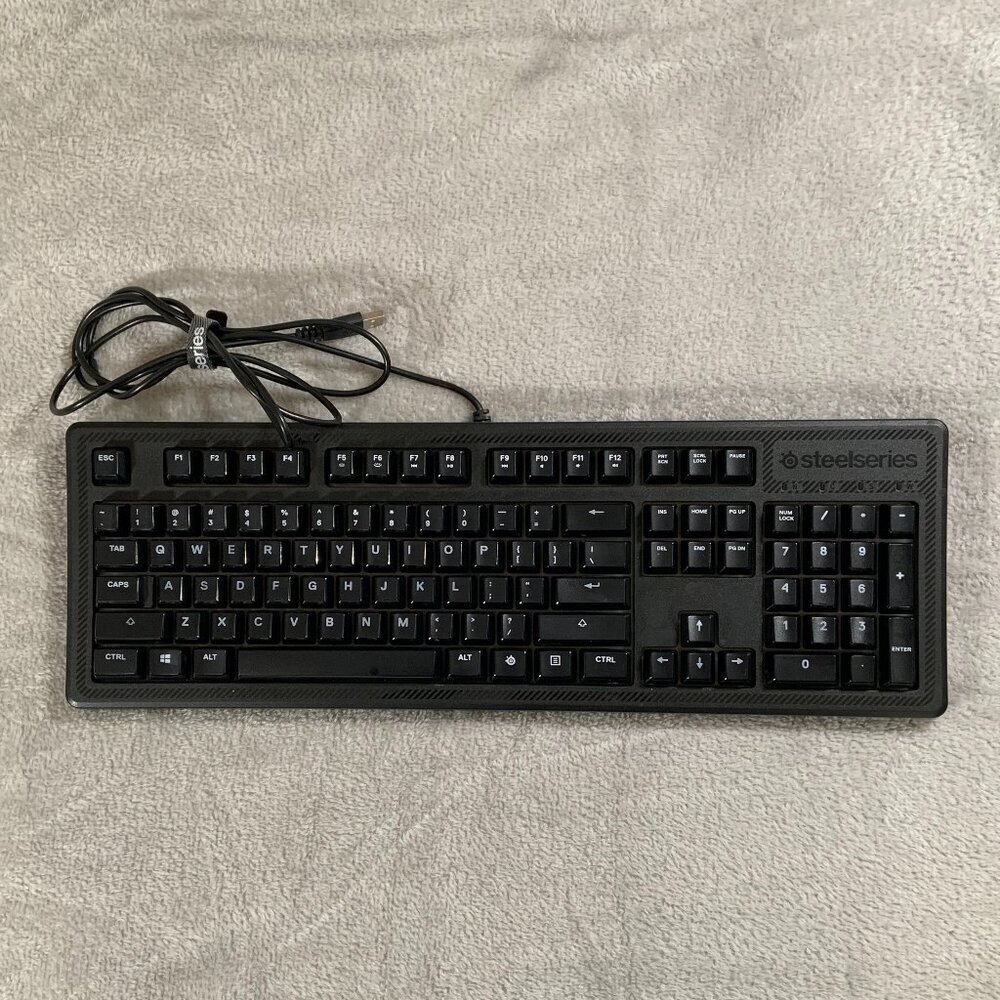 SteelSeries Apex 100 Gaming Keyboard Model KB-00004 Blue Backlit Tested